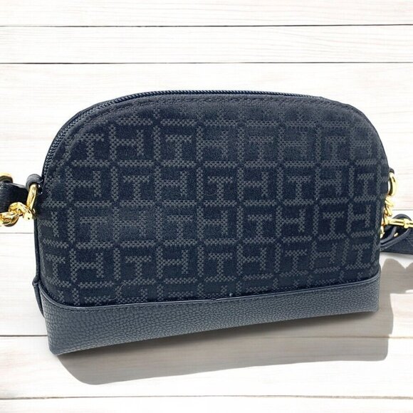 Tommy Hilfiger Mini Crossbody Bag In Black Faux Leather 8.5"x5.5"x3" - Picture 9 of 12